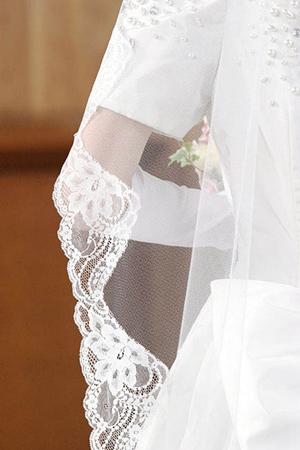 さまざまな結婚指輪が揃うショップ